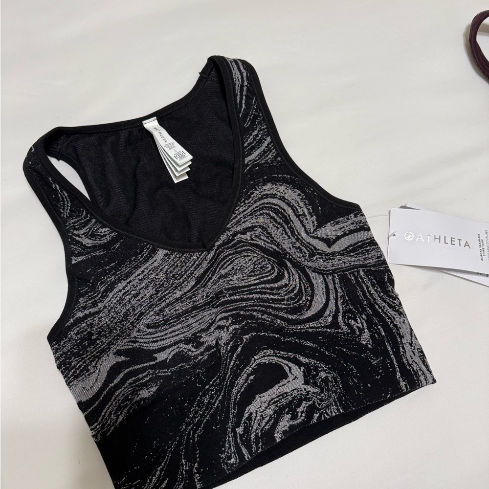 Athleta Black and Gray Patterned Tank